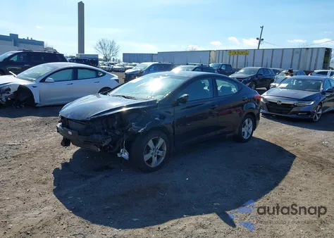 2013 Hyundai Elantra Gls z USA, uszkodzony, nr VIN KMHDH4AE9DU867838